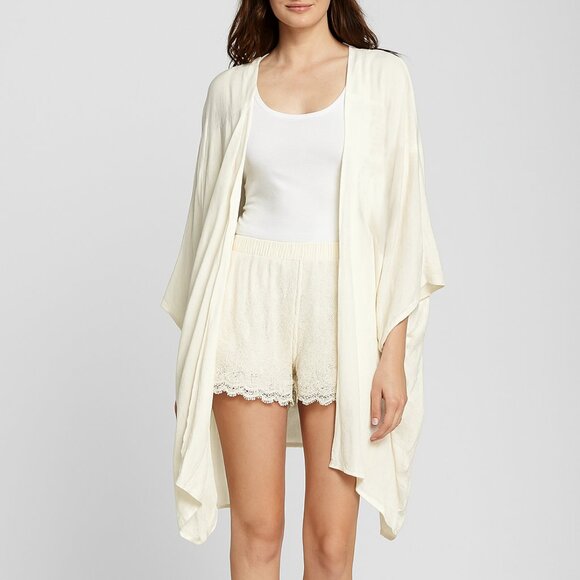 Z&L Europe Kimono Robe Embroidered Floral Duster Size Medium b56 - Picture 3 of 11